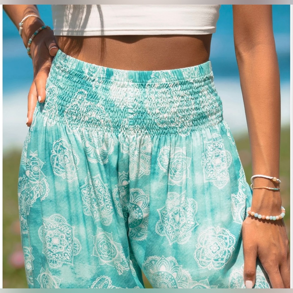 Boho Paisley Mandala Gypsy Chic Harem Pants NWT - Picture 2 of 7